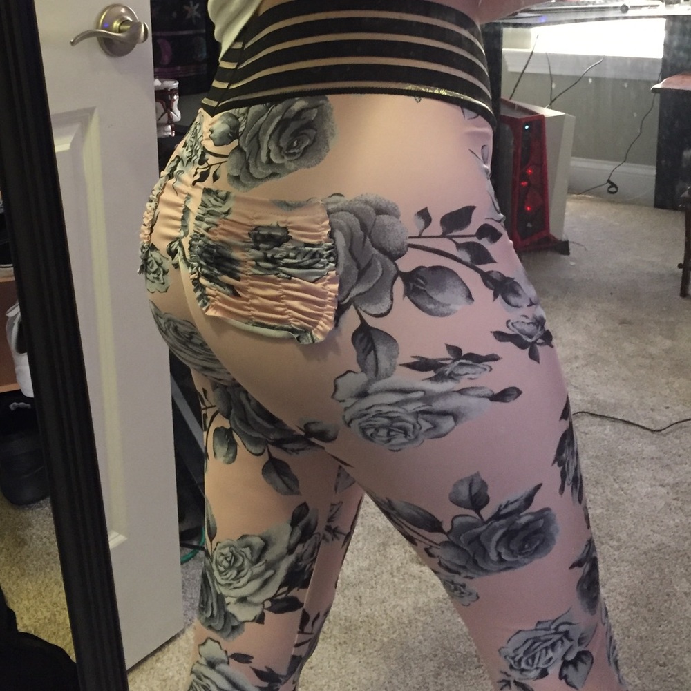 Booty lifting leggings